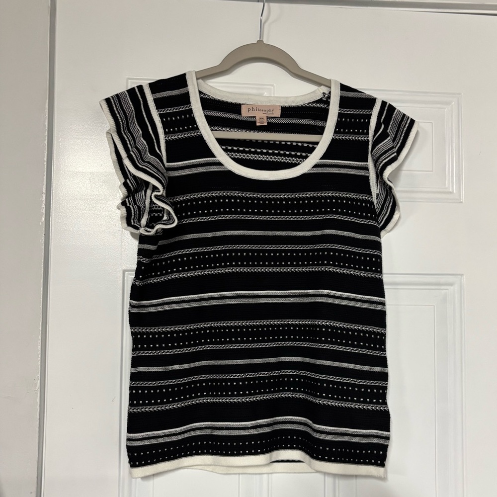 Philosophy Black and White Patterned Ruffle Sleeve Tee